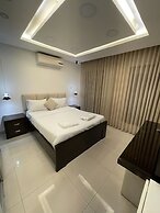 Al-burj Apart at 7th Circle 208