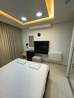 Al-burj Apart at 7th Circle 208
