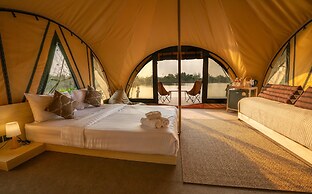 CAMP CAYLA COASTA