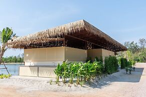 CAMP CAYLA COASTA