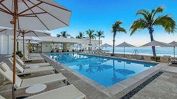 Oceanview Luxury 4BR Penthouse