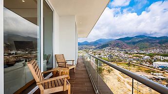 Oceanview Luxury 4BR Penthouse