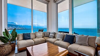 Oceanview Luxury 4BR Penthouse