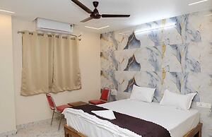 Hotel rama grand