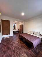 Nomadic Den Manali
