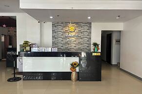 Yellowbell Hotel