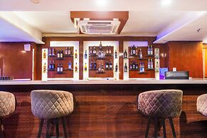 Treebo Premium Vinnie - Near Airport