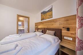 Chalet With Sauna Near Ski Bus