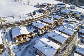 Chalet With Sauna Near Ski Bus