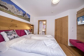 Chalet With Sauna Near Ski Bus
