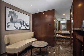 CNHOL RADIENT HOTEL