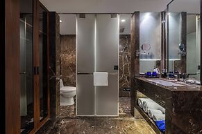 CNHOL RADIENT HOTEL