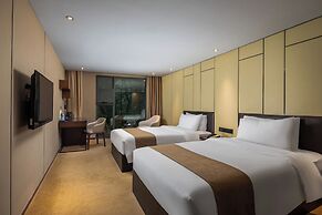 CNHOL RADIENT HOTEL