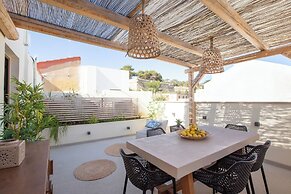Old Town Charm-Cozy 2BR with Rooftop