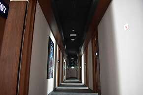 Embassy Romana