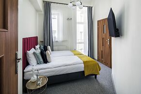 The Royal Patch Aparthotel