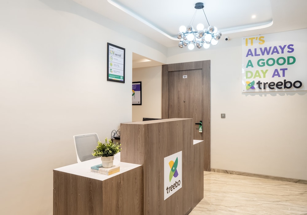 Treebo Vro Boutique, Andheri East