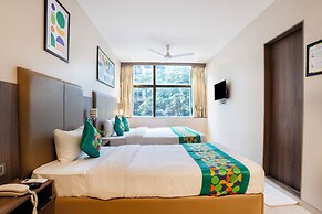 Treebo Vro Boutique, Andheri East