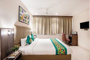 Treebo Vro Boutique, Andheri East