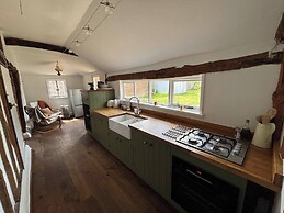 Countryside Cottage in Bulmer- Sleeps 6/7