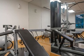 Bellavista - Spacious -1BR & Extra Room