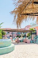 MAUI HOTEL LAGANAS