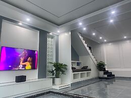 ALUC HOUSE