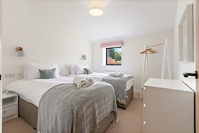 Home Farm Barn - From 500 Per Night