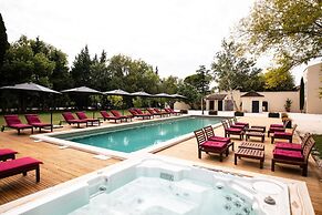 Proven ale House With Pool and spa