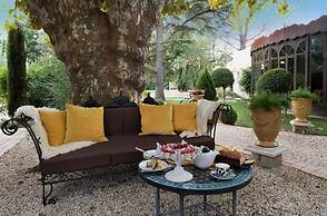 Charming Mas Provencal With Swimming Pool