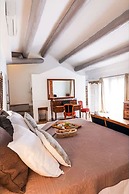 Charming Mas Provencal With Swimming Pool