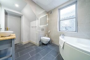 Waterhead Rooms & Suites