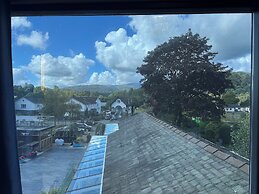 Waterhead Rooms & Suites