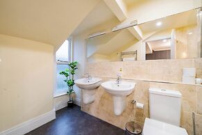 Waterhead Rooms & Suites