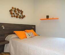 Feel at Sants Apartments