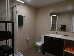 Feel at Sants Apartments