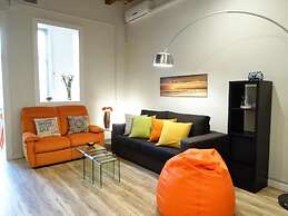 Feel at Sants Apartments