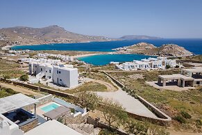 Mykonian Hills