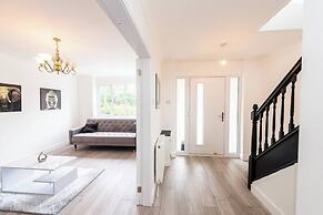 Hillfoot House