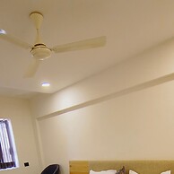 Hotel Royal Manor-Rajkot