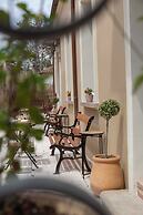 Strofilia Guest House