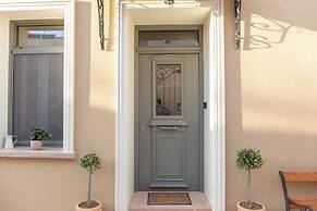 Strofilia Guest House