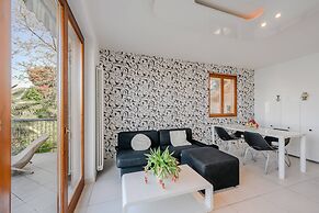 Stunning 1 bed Lake Maggiore Apartment