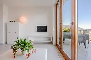 Stunning 1 bed Lake Maggiore Apartment