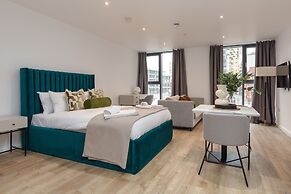 Deluxe Manchester Studio