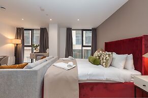 Spacious City Studio