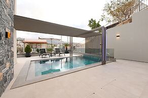 MGK Complex Suite Private Pool Ground Floor