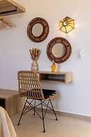 Cezaria Naxos Hotel