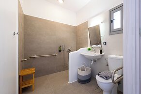 Cezaria Naxos Hotel