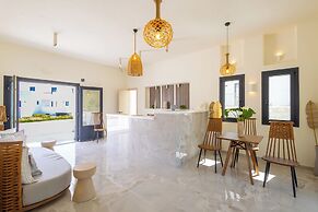 Cezaria Naxos Hotel